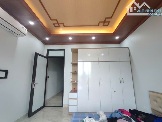 BÁN NHÀ MẶT ĐƯỜNG HƯNG PHÚC, Ô TÔ TRÁNH, VIEW HỒ, NHÀ MỚI Ở LUÔN, SỔ ĐẸP - 1