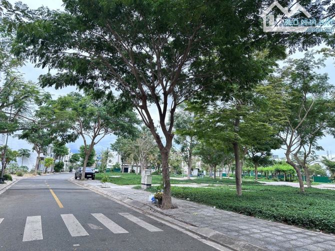 Bán lô goc view công viên vcn phước long 1 ngang 8,2m - 1