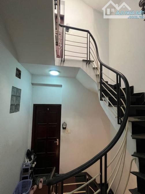 Nhà Bán đường Thoại Ngọc Hầu, DTSD 45m, 4 tầng, giá nhỉnh 5 tỷ - 1