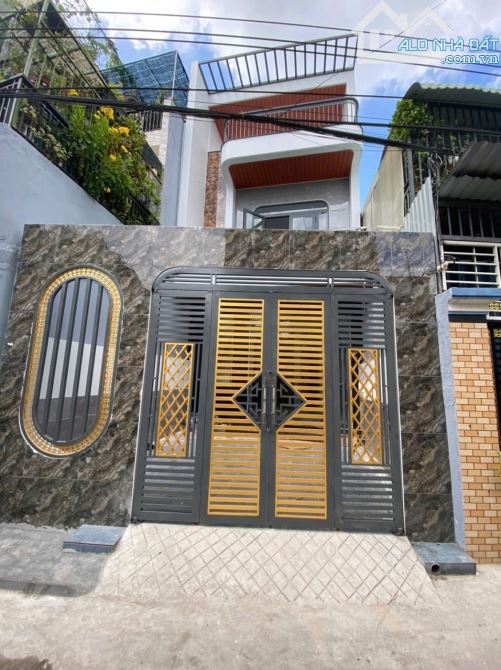 Nhà phố gần chợ Xóm Vắng, phường Dĩ An, TP Dĩ An - 1