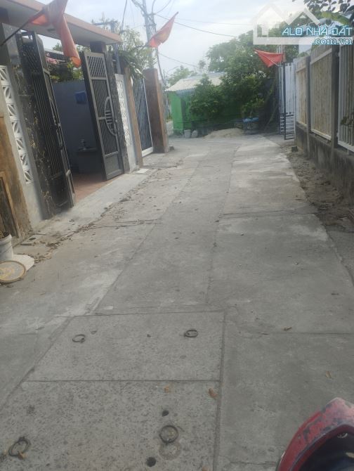 Bán đất tặng nhà diện tích 196m2 - 1