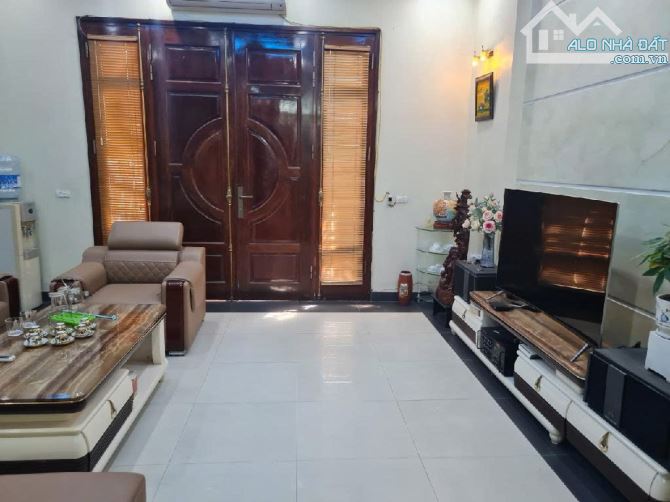 Bán Nhà 70m2, 4 tầng, Mặt đường 20m, Văn Phú, Hà Đông, Kinh doanh tốt, - 1