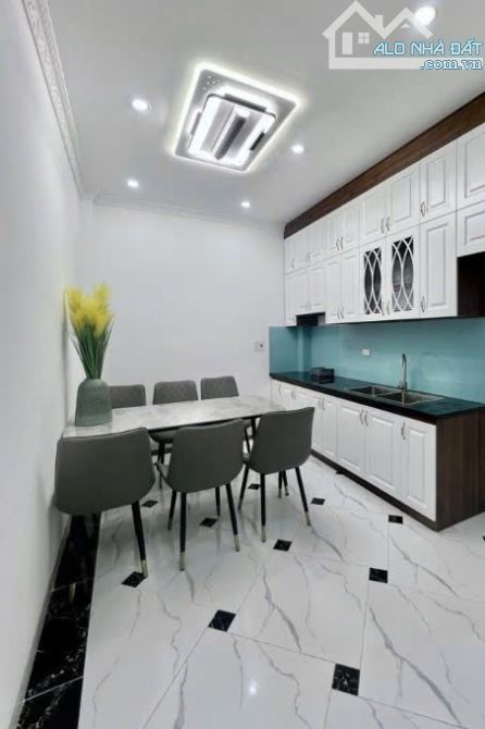 B.ÁN NHÀ LAI XÁ_NGÕ THÔNG, Ô TÔ QUA NHÀ, 42M2X4T, BA BƯỚC RA TRỤC CHÍNH, GIÁ TỐT - 1