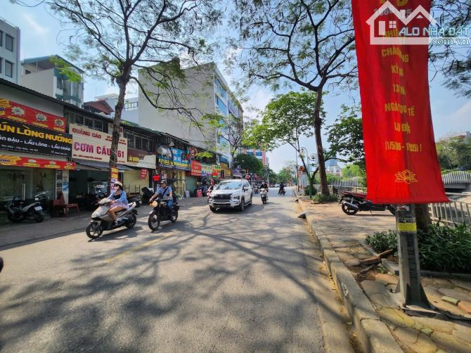 BÁN TOÀ NHÀ MẶT PHỐ NGUYỄN KHANG 82m2 - 7T THANG MÁY - MT 5m - 47.5 TỶ - 2 MẶT TIỀN - KD - 1