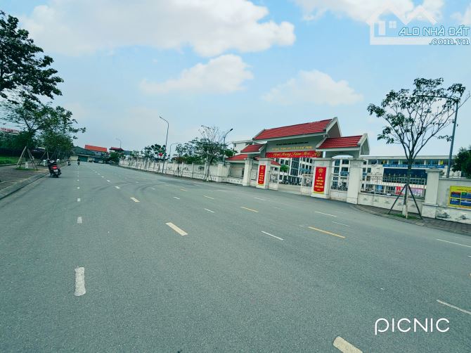 Bán nhà Đông Anh,xã Bắc Hồng 50m 3 tầng , ô tô nhỏ đỗ chỉ 3,6tỷ - 1