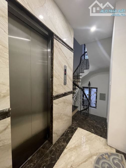 Bán nhà phố Lý Nam Đế, Hoàn Kiếm 70m2, 7T thang máy cực đẹp, mặt tiền 6.6m lô góc 3 thoáng - 1