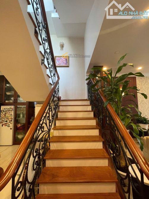 🏡 (PĐP) Bán Nhà Phố Yên tĩnh ngay Trung tâm Thành phố - 1