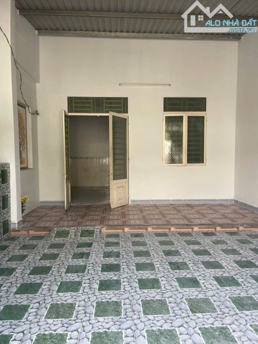Nhà Tân An, Thủ Dầu Một, Bình Dương - 1