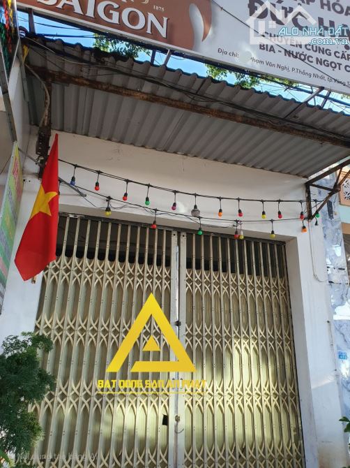 Bán Nhà Cấp 4 Mặt Tiền Đường Phạm Văn Nghị, Vị trí gần Lê Q. Định, Thuận Tiện Kinh Doanh - 1