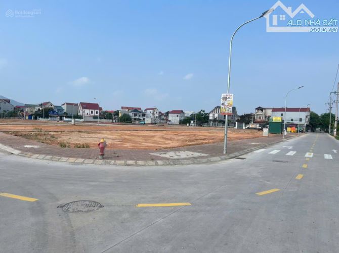 Cần bán đất đấu giá tại thôn Đông Lai, Quang Tiến, Sóc Sơn - gần khu công nghiệp - 1