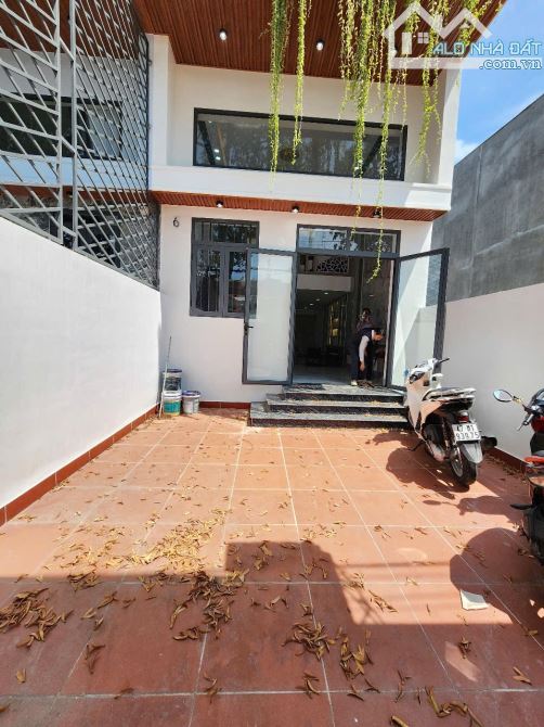 nhà 1 Trệt Lửng 2 Lầu 87.7m2 4Ty2 TL hoàn Công kinh doanh buôn bán đường ĐT743C - 1