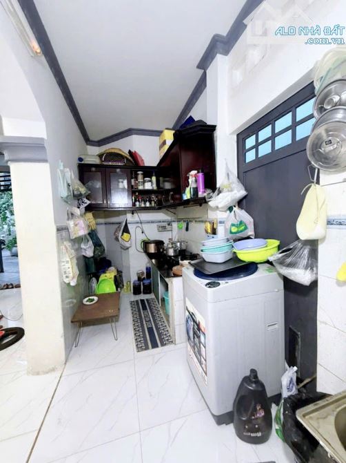 Bán Nhà 2 Tầng 37m², Mặt Tiền 5m, Lý Thường Kiệt – Gần Chợ Gò Vấp, Giá Tốt - 1
