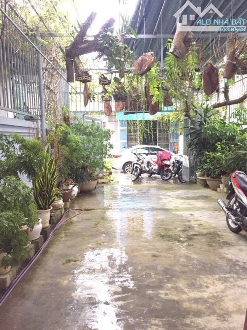 Bán lô đất sạch đẹp đường Nguyễn Quyền gần ngay bến xe, có sẵn nhà cấp 4 đang cho thuê - 1