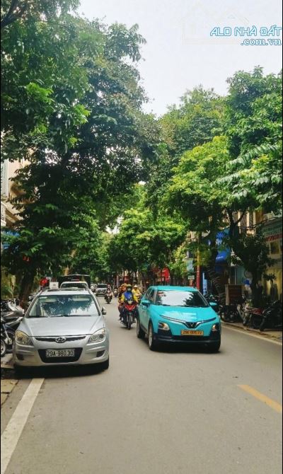 VỊ TRÍ ĐẸP PHỐ HÀNG BÔNG - 100m2 - VỈA HÈ RỘNG- ĐƯỜNG 2 CHIỀU Ô TÔ- KINH DOANH ĐỈNH💎 - 1