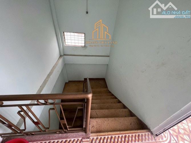 BÁN NHÀ 1 TRỆT 3 LẦU MẶT TIỀN HOÀNG DIỆU - DT: 4x24m - H: BẮC - 8,48 TỶ - 1