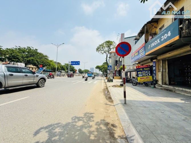Quá Hiếm! Bán nhà Mặt Đường Giải Phóng, Hoàng Mai, 101m2x4T, giá 28 tỷ có TL - 1