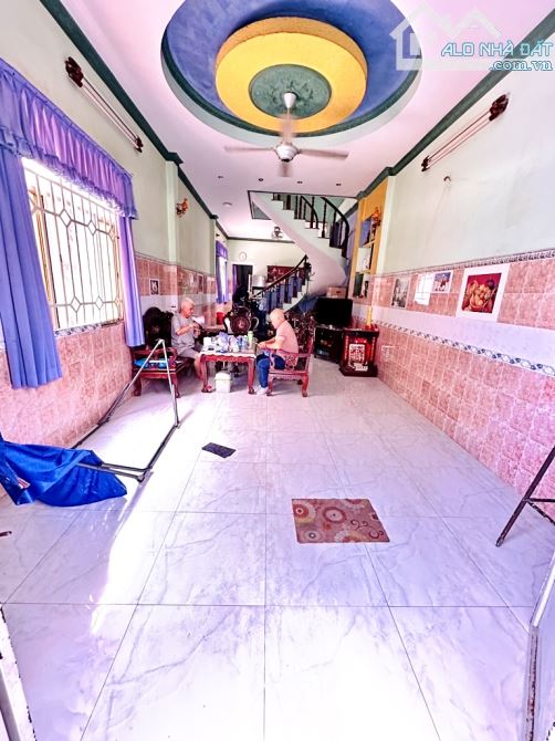 Bán nhà HXH, căn góc 2 mặt tiền , Gần Thạch Lam, Quận Tân Phú, 80m2, 4 tầng ,giá 7,95 tỷ - 1