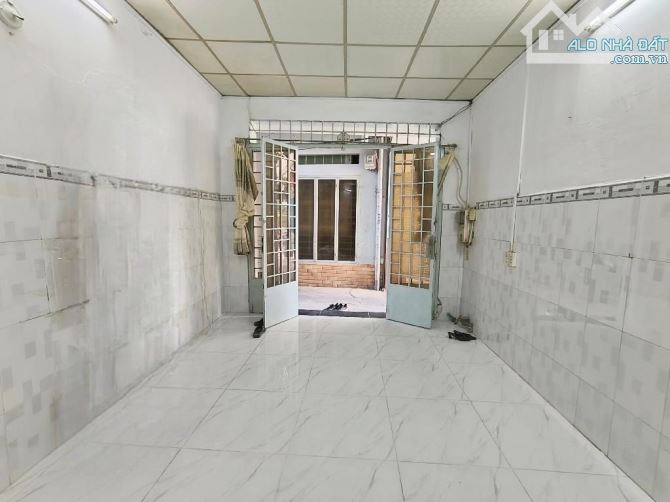 BÁN NHÀ ĐINH KHU VIP BÌNH THẠNH  - TIÊN HOÀNG - 50M2 - 2 TẦNG - GIÁ 5.3 Tỷ - 1