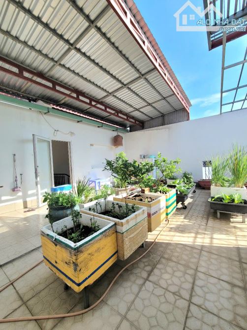 Biệt Thự 8ty3 TL ngang 11,5m gần đường Đoàn Thị Kia, p.Tân Đông Hiệp - 1