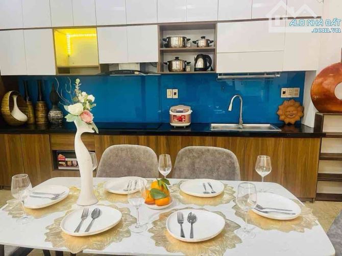 Shophouse trong kiệt trung tâm - pháp lý rõ ràng, giá thương lượng - 1