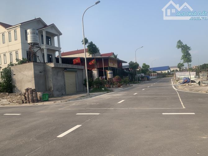 Cơ hội vàng cho nhà đầu tư .90,4m full chính chủ ,sổ đẹp giao dịch nhanh Hương Đình .
