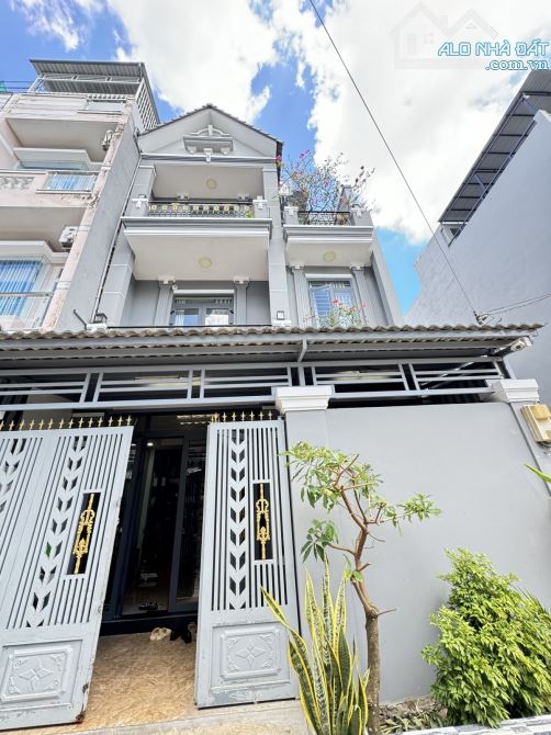 Nhà 3 Tầng Đẹp Vuông Vức, Hẻm Xe Hơi Lê Văn Lương – Gần KĐT GS Metro City – Giá Tốt! - 1