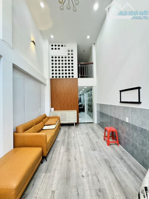 👑  NHÀ PHỐ CHÍNH CHỦ HẺM XE HƠI  , 5 TẦNG - NGANG 3.2 ❌ DÀI 14M .5 PN ,  LINH FULL NỘI TH - 1
