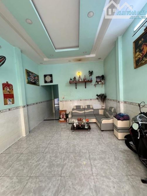 🚨 CẦN BÁN GẤP TRONG THÁNG ĐƯỜNG NGUYỄN HUỆ - DT 4.4X16M - 1 TRỆT 2 LẦU - 1