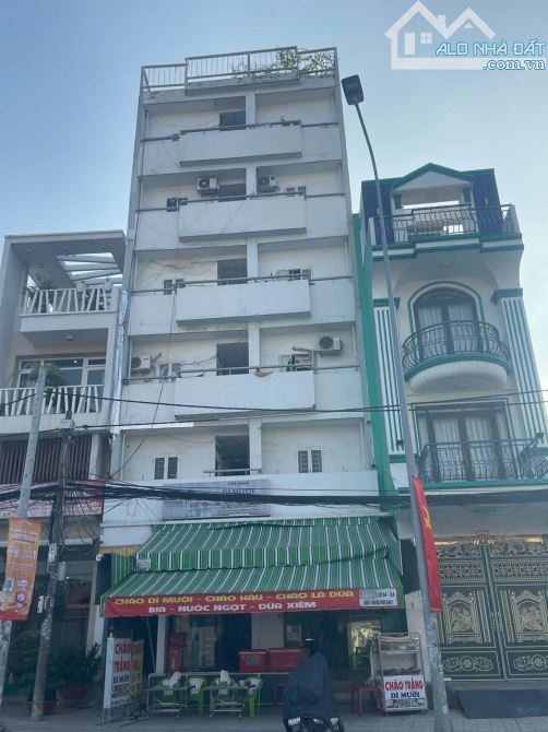 Bán nhanh căn hộ dịch vụ mặt tiền đường Cao Lỗ Phường 4 Quận 8. Nhà mặt tiền đường khu đôn - 1