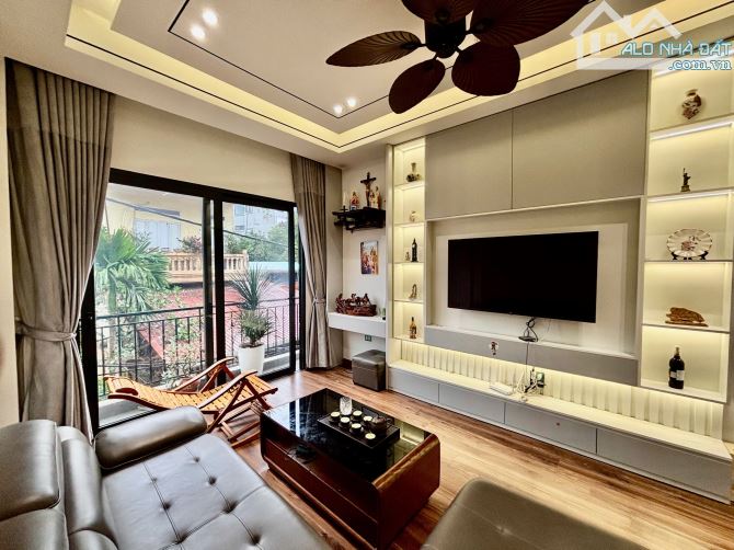 NGỌC THỤY - NHÀ MỚI DÂN XÂY , Ô TÔ NGỦ TRONG NHÀ , S50M , GIÁ SIÊU HỜI. - 1