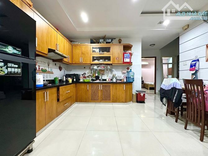 Bán nhà ngang lớn nở hậu 6m, Âu Cơ, Quận Tân Phú, giáp Tân Bình, 77m2, 2 tầng, giá 7,45 tỷ - 1