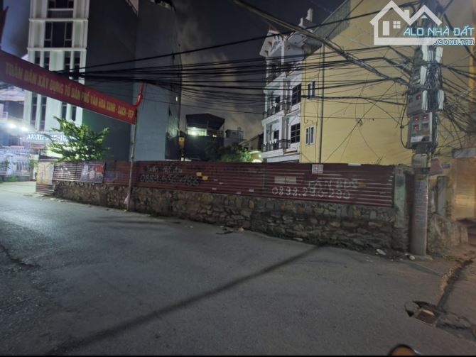 Bán đất lô góc tại phố VĂN CAO XÂY NHÀ HAY KHÁCH SẠN ĐỀU ĐẸP - 1