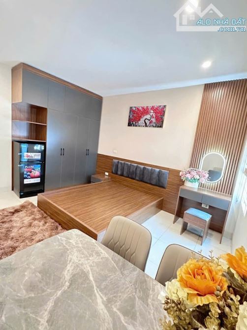 Bán nhà Mễ Trì Thượng, Nam Từ Liêm, Hà Nội 63m2 x 6 tầng, giá 10.9 tỷ - 1