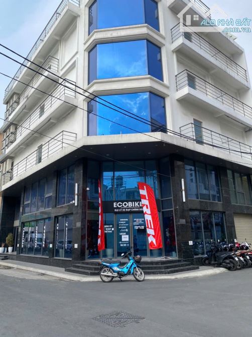Tòa nhà 2 Mặt Tiền đường Hoàng Việt, P4, Tân Bình  - Dt: 14 x 20m. CN 270m² dtsd: 1450m2. - 1