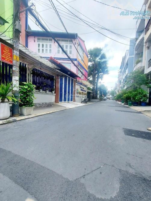 Cần bán nhà trong hẻm Quang Trung P8 4.5mx18m Trệt 2 lầu Sân thượng Giá 7.8 tỷ - 1