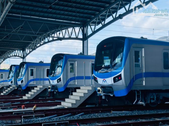 Bán nhà mặt tiền Xa lộ Hà Nội, 96m2, ngang 6,6m, ngay ga metro, Phước Long A, Q9 - 1