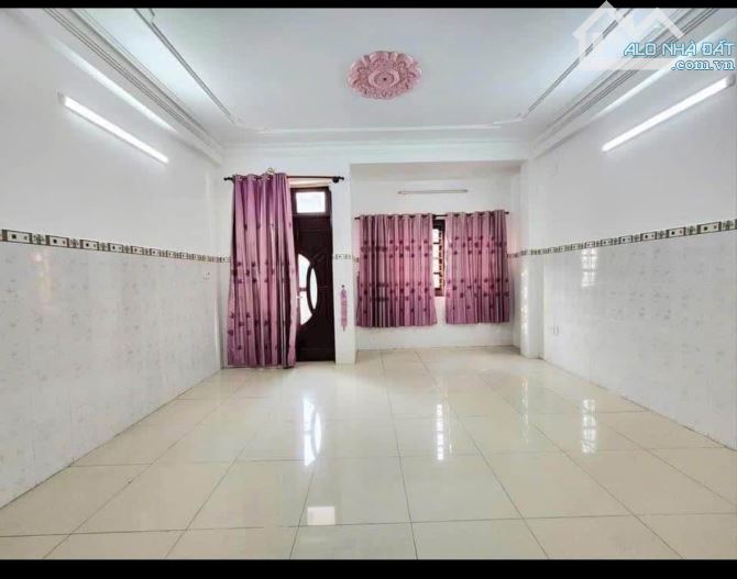Bán gấp nhà sát Eaon Mall đường 17B khu Tên Lửa 5x20m 3 lầu giá 13.3 tỷ (giá tốt) - 1