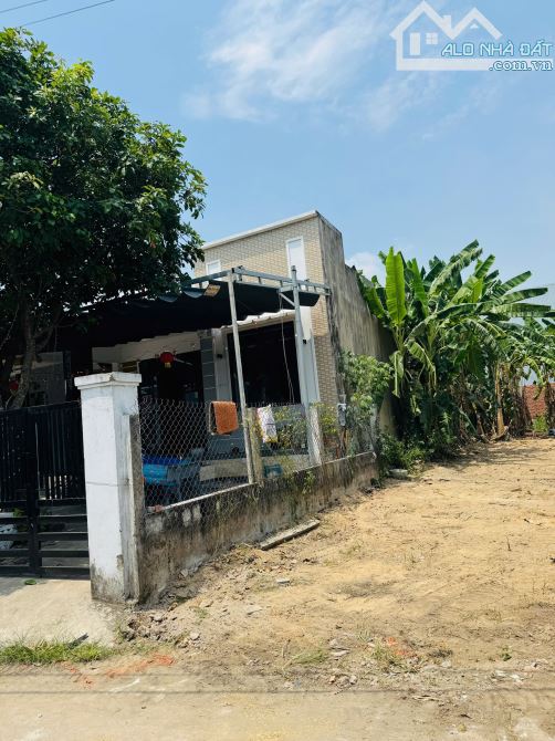CẦN BÁN LÔ ĐẤT HÒA TIẾN GIÁ NHỈNH 1 TỶ - 1