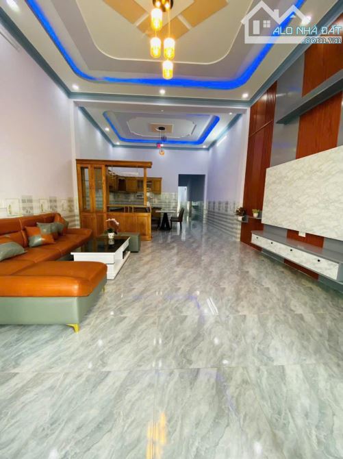 Nhà cấp 4, 3PN, 120m2, Xã Tân Phú Trung, Củ Chi, Giá 1 tỷ 050. - 1