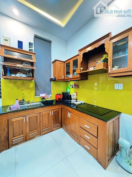 BÁN GẤP NHÀ 3 TẦNG MỚI XỊN, SƠN TRÀ – CÁCH BIỂN MỸ KHÊ 2 PHÚT, Ô TÔ ĐỖ CỬA – VỀ Ở NGAY! - 1