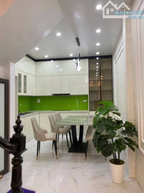 NHÀ 4 TẦNG MỚI TINH, FULL NỘI THẤT, VỊ TRÍ VÀNG KIM GIANG, ĐẠI KIM - 1