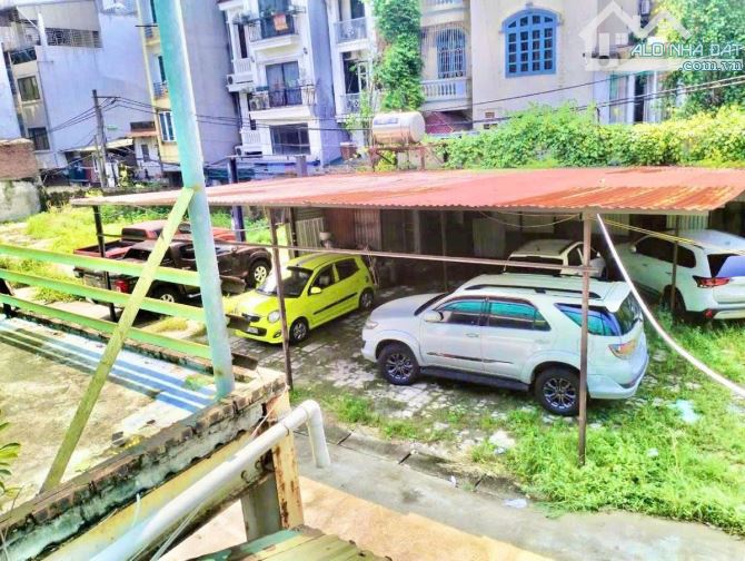 SIÊU PHẨM MẶT PHỐ NGUYỄN VĂN CỪ | 960m², MT 44m, GIÁ 89,9 TỶ | 2 MẶT Ô TÔ TRÁNH - 1