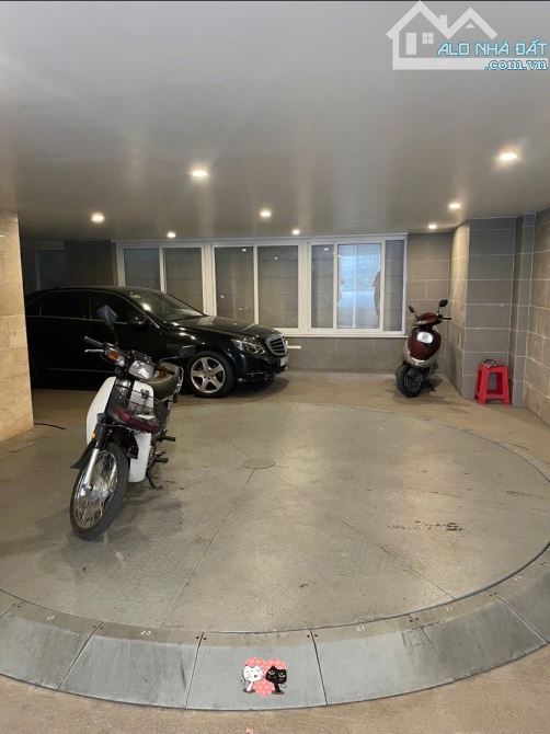 BIỆT THỰ SÂN VƯỜN HỒ BIỂU CHÁNH 233M2 NỞ HẬU  5 TẦNG THANG MÁY  - HẦM Ô TÔ - 1