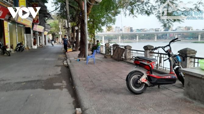BÁN NHÀ MẶT HỒ ĐỐNG ĐA, 2 THOÁNG,  282M2 × 5 TẦNG, MT 7.5M, 138 TỶ - 1