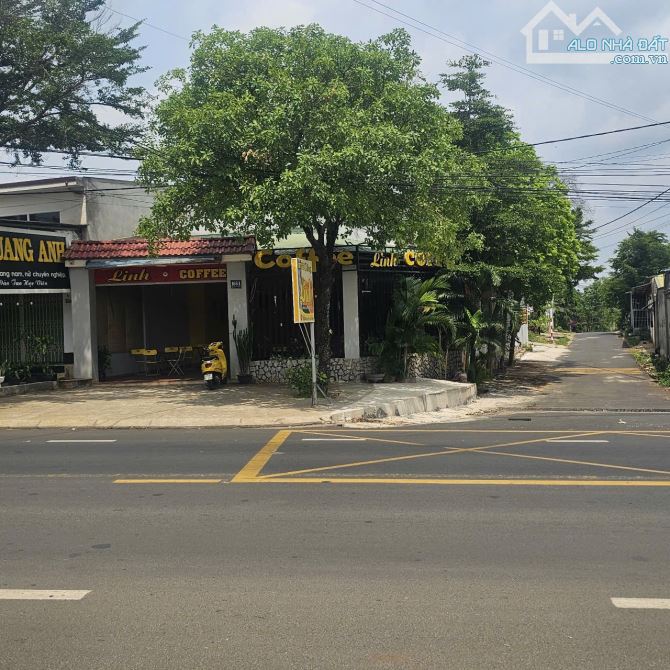 Bán nhà 2 mặt tiền đường Nguyễn Thị Định hiện đang cho thuê làm quán cf - 1