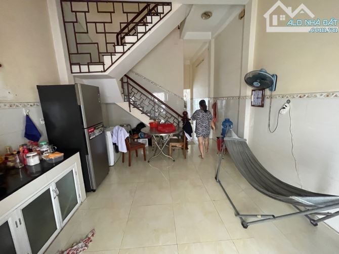 168m2 bình tân giáp quận 6 hẻm xe tải giá 9t99 - 1