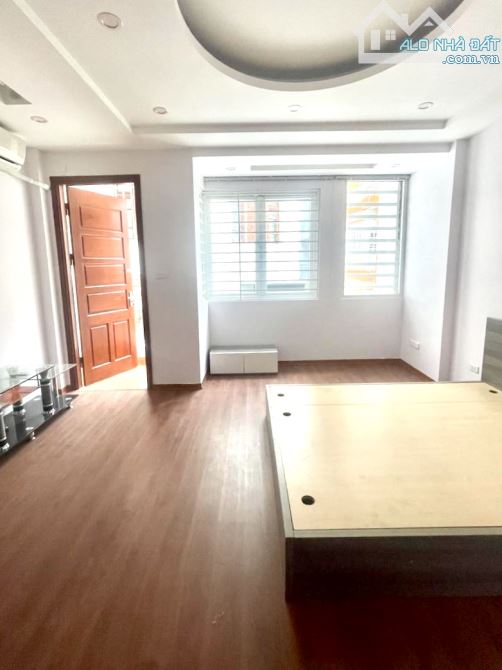 Phân lô kịch độc Nguyên Hồng, vỉa hè, ôtô tránh, kinh doanh, dân xây, mặt tiền vip, 71m*5T - 1