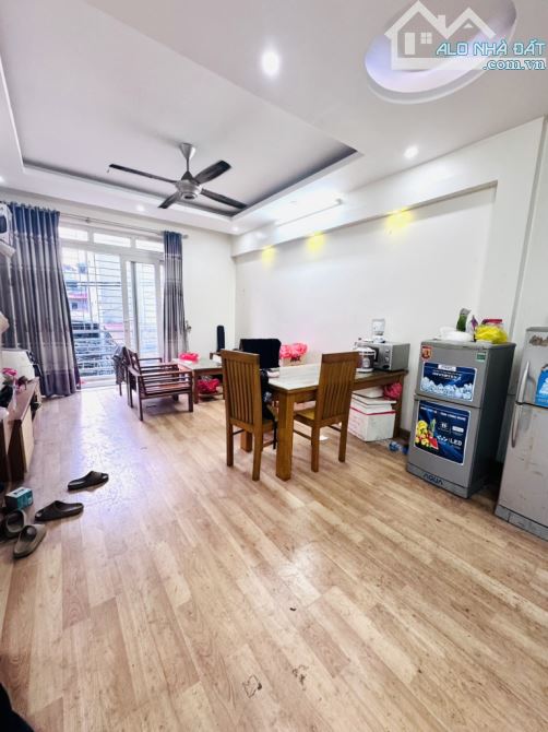 NHÀ PHẠM VĂN ĐỒNG - HÀNG HIẾM - KINH DOANH - OTO TRÁNH - 45M - GIÁ 13.6 TỶ - 1
