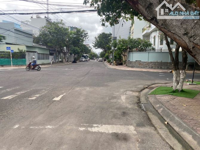 BÁN ĐẤT TẶNG NHÀ MẶT TIỀN PHÙNG HƯNG NGANG 4,16M HƯỚNG ĐÔNG BẮC.GIÁ 7TY7 DT 113,6M - 1