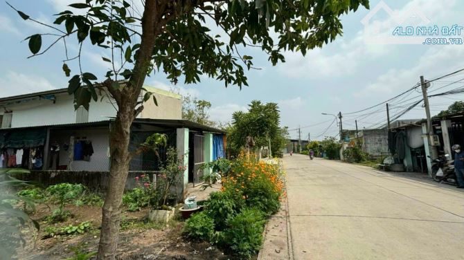 LÔ ĐẤT ĐẸP SÁT KCN TÂY BẮC 187M2 CHỈ 550TR SHR ĐƯỜNG Ô TÔ - 1
